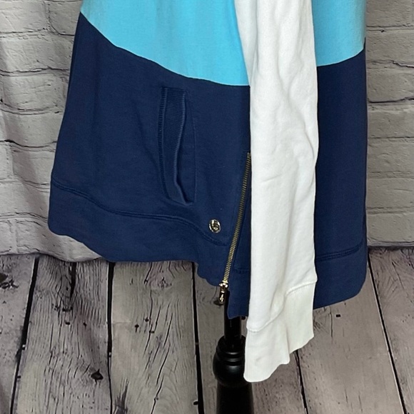 Lilly Pulitzer Luxletic Beach Comber Pullover Low Tide Navy Color Block Medium - Picture 7 of 16